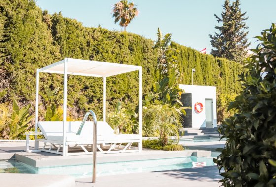 Resale - Villa - Marbella - Nueva Andalucía
