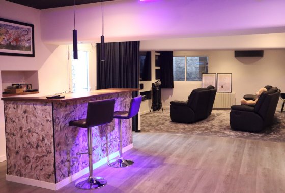 Resale - Villa - Marbella - Nueva Andalucía