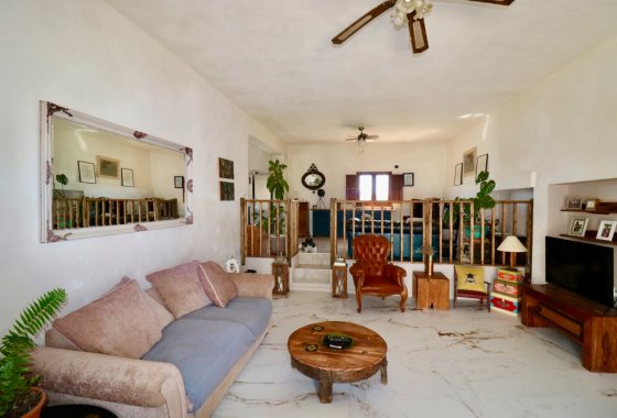 Resale - Country House - Dolores