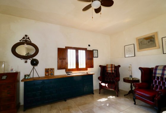 Resale - Country House - Dolores