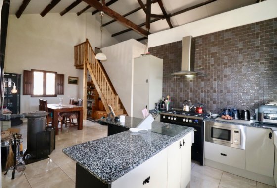 Resale - Country House - Dolores