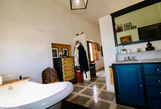 Resale - Country House - Dolores