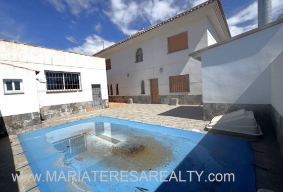 Resale - Villa - Los Alcazares - La Bahia Bella
