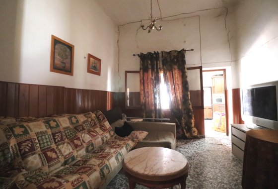 Resale - Villa - Heredades - Heredades - Village