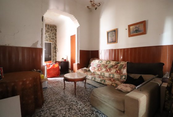 Resale - Villa - Heredades - Heredades - Village