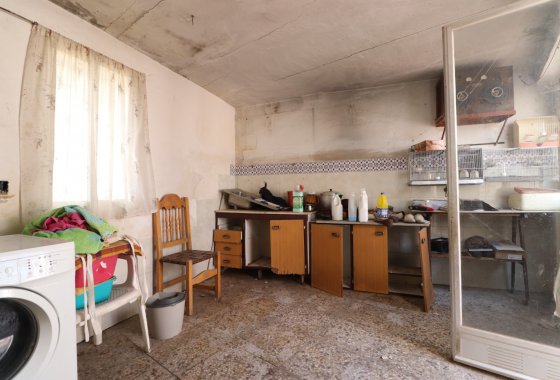 Resale - Villa - Heredades - Heredades - Village