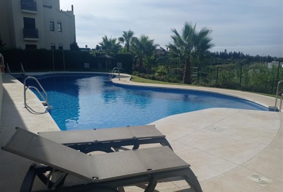 Resale - Apartment - Estepona - Selwo