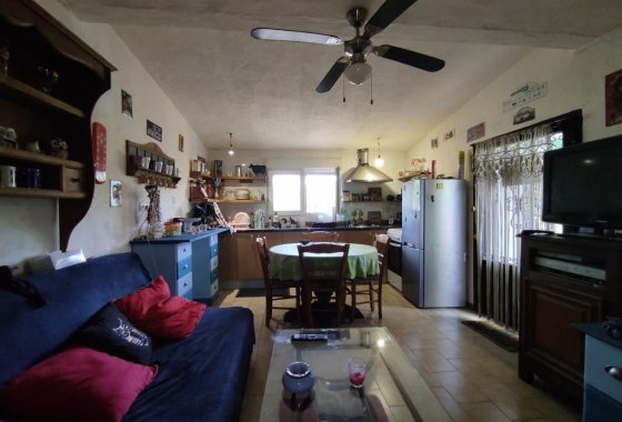 Resale - Country House - Benillup