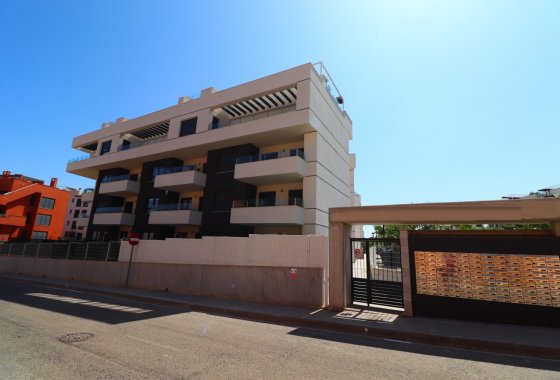 Resale - Apartment - Orihuela Costa - Villamartin