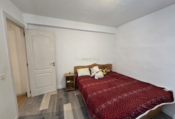 Resale - Country House - Sax