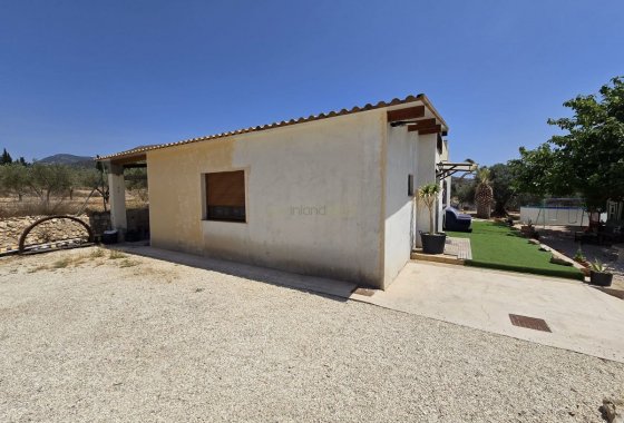 Resale - Country House - Sax