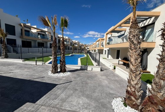 Resale - Apartment - Orihuela Costa - Villamartin