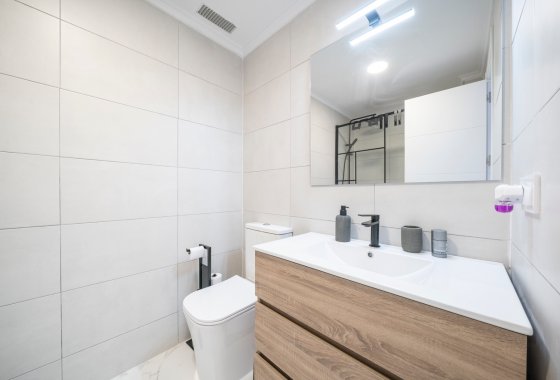 Resale - Apartment - Orihuela Costa - Punta Prima