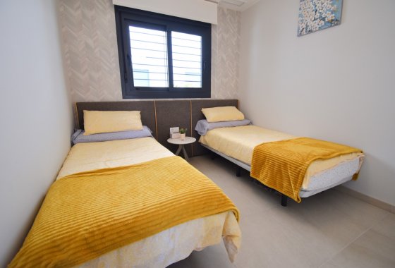 Resale - Apartment - Orihuela Costa - Playa Flamenca