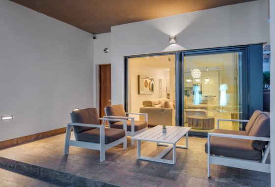 Resale - Villa - Orihuela Costa - Villamartín