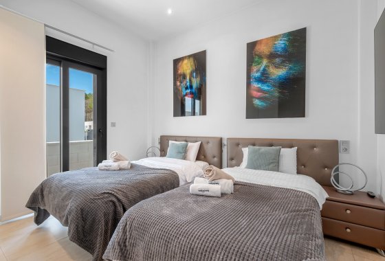 Resale - Villa - Orihuela Costa - Villamartín