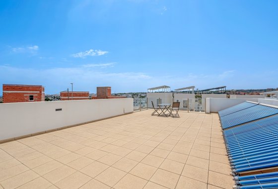 Resale - Villa - Orihuela Costa - Villamartín