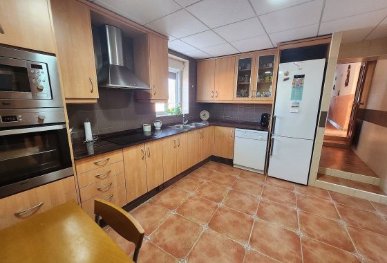 بازفروش - ویلا - Villena