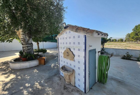 بازفروش - ویلا - Villena