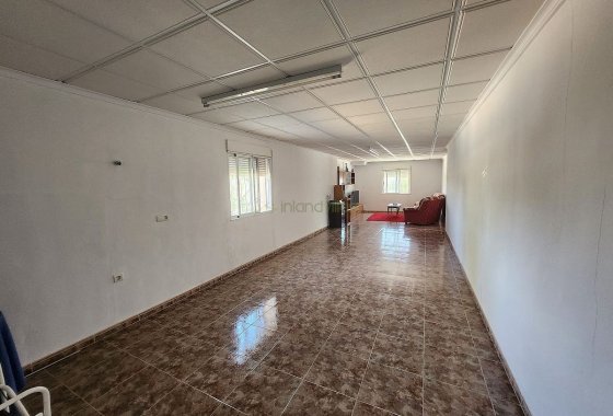 بازفروش - ویلا - Villena