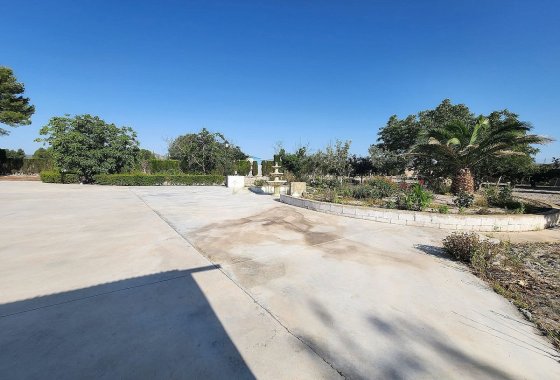 بازفروش - ویلا - Villena