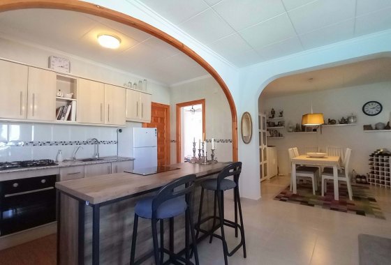 Resale - Villa - Torrevieja - La Siesta