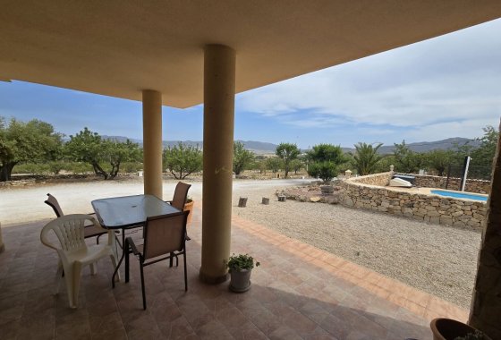 Wiederverkauf - Villa - Salinas