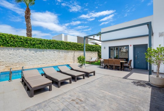 Resale - Villa - Ciudad Quesada - Rojales