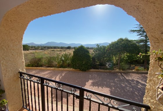 Reventa - Villa - Sax