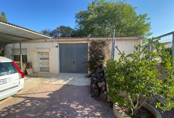 Reventa - Villa - Sax