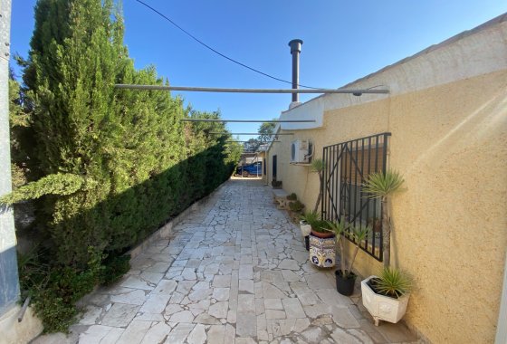 Reventa - Villa - Sax