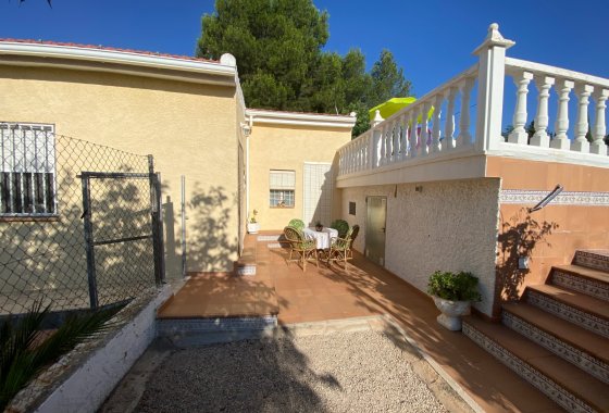 Reventa - Villa - Sax