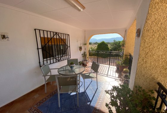 Reventa - Villa - Sax