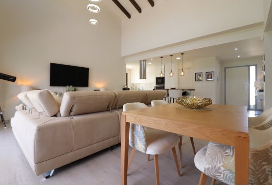 Resale - Villa - Algorfa - La Finca Golf Resort