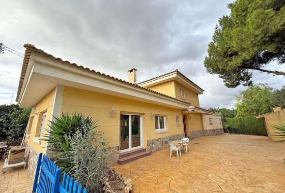 بازفروش - ویلا - Elda