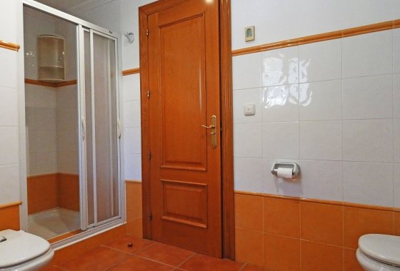 بازفروش - ویلا - Elda