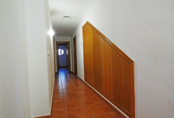 بازفروش - ویلا - Elda