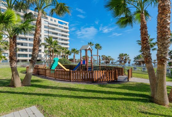 Resale - Apartment - Orihuela Costa - Punta Prima