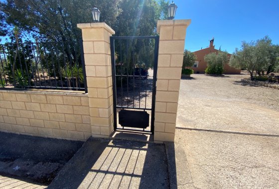 Wiederverkauf - Country House - Salinas