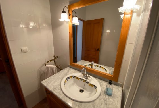 بازفروش - ویلا - Sax