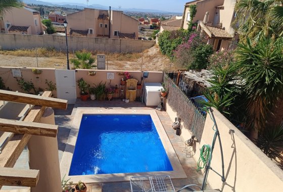 Reventa - Adosado - Fortuna