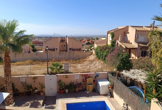 Reventa - Adosado - Fortuna