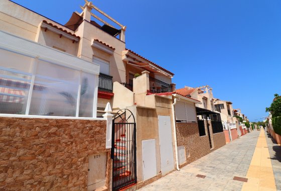 Resale - Apartment - Orihuela Costa - Playa Flamenca