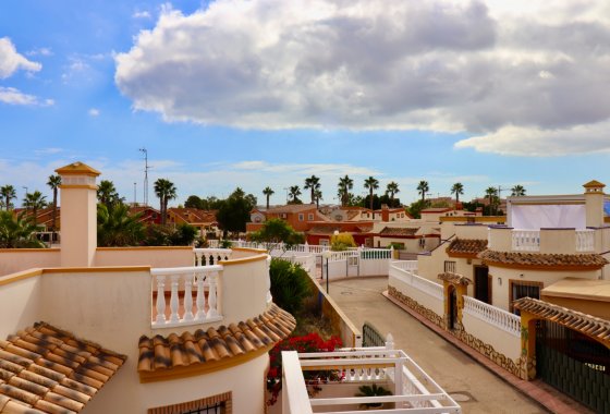 Resale - Villa - Guardamar del Segura - El Raso