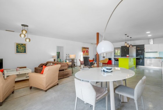 Resale - Country House - Elche