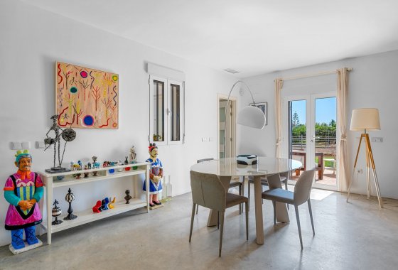 Resale - Country House - Elche