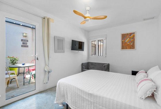 Resale - Country House - Elche