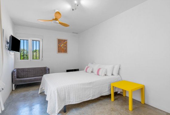 Resale - Country House - Elche