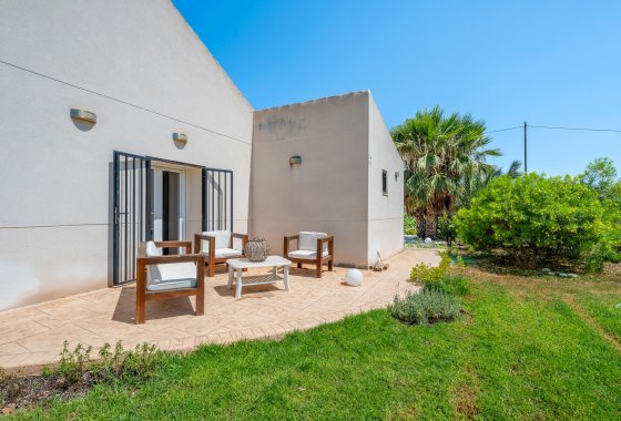 Resale - Country House - Elche
