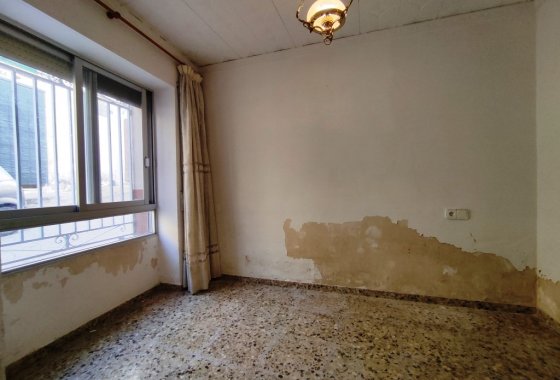 Resale - Townhouse - Planes